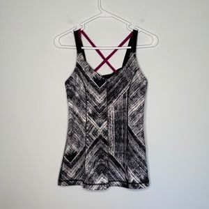 Lululemon Criss Cross Strappy Tank Size 6